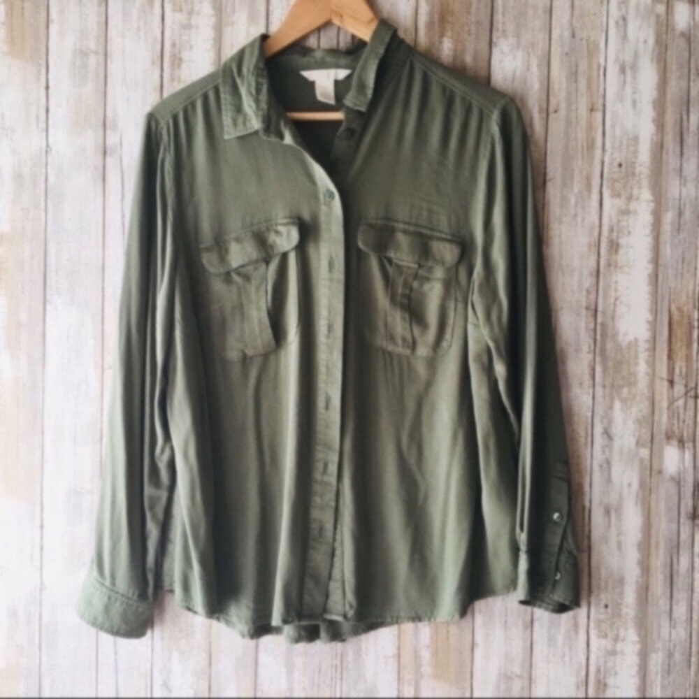 H&M Green Button Down